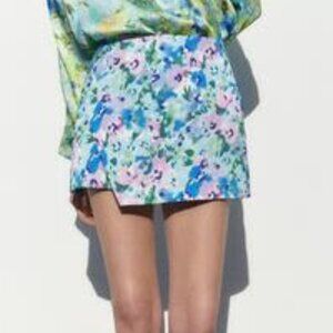 Zara - FLORAL SATIN EFFECT SKORT